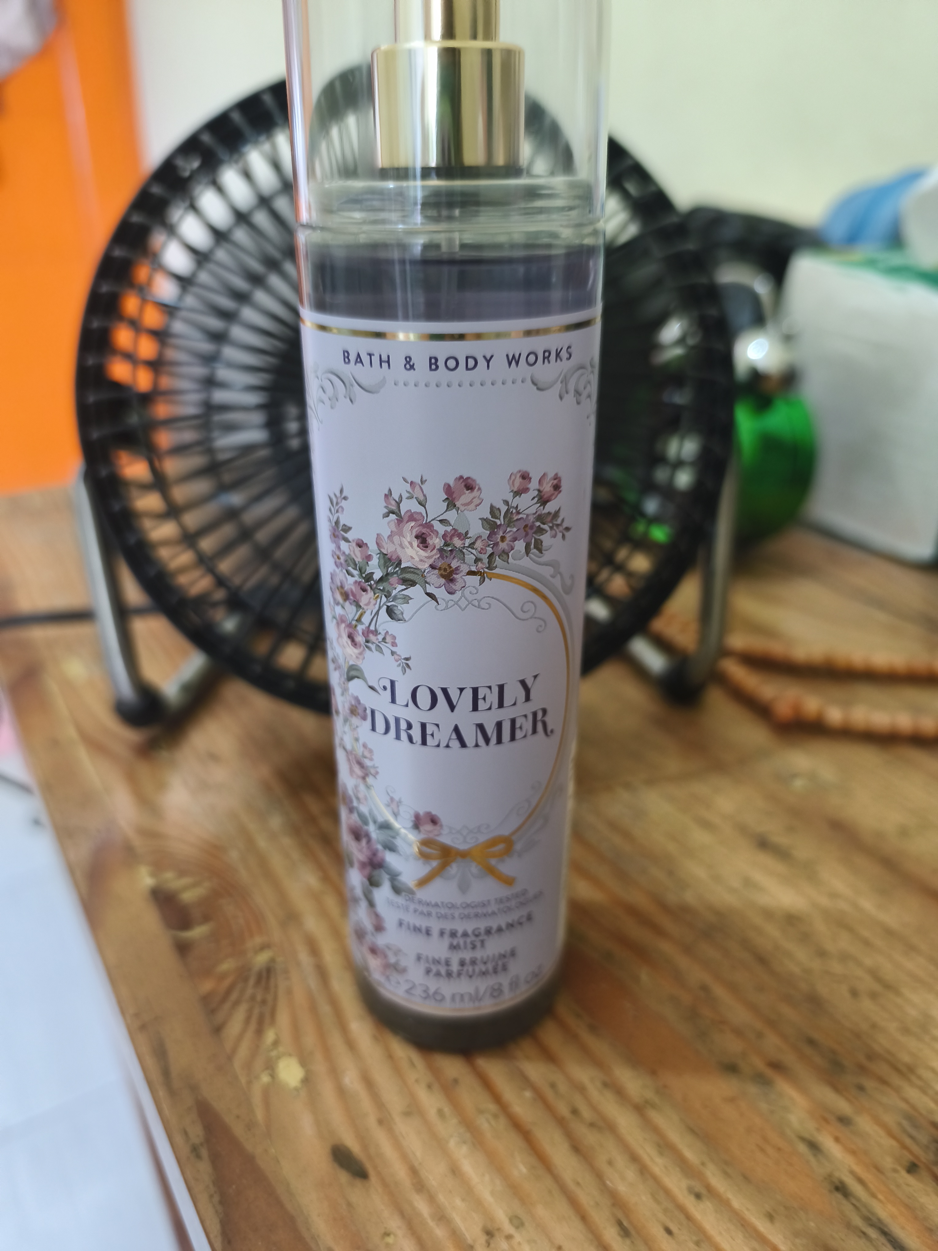 https://d3f8vdj1myj9bw.cloudfront.net/production/rating-and-review/bath_and_body_works/bbw-id/28020357/28020357/review-images/b6904164-5a22-4584-8555-a09ddcf99346.jpeg