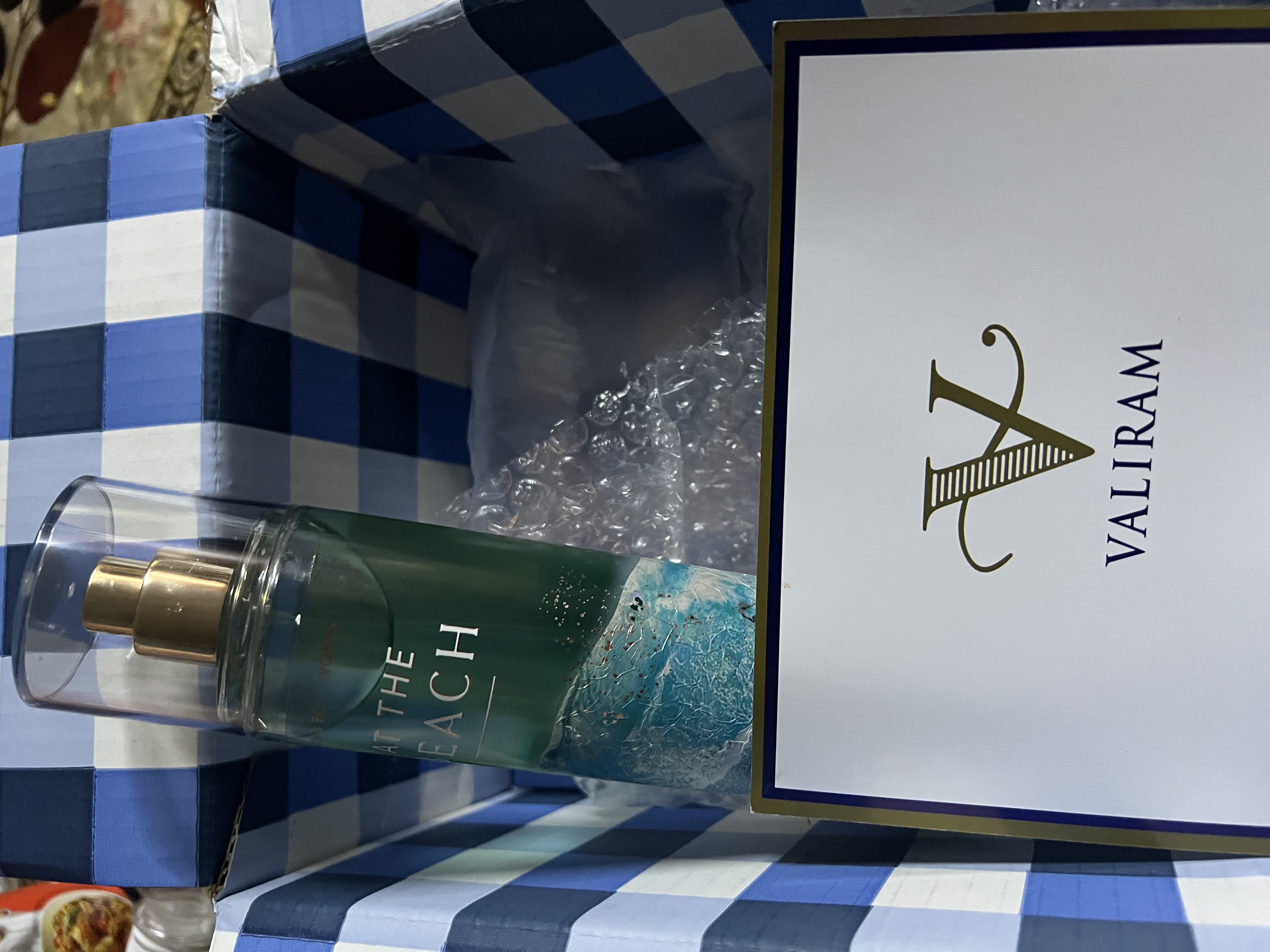 https://d3f8vdj1myj9bw.cloudfront.net/production/rating-and-review/bath_and_body_works/bbw-my/26661538/26661538/review-images/fb6763bf-b7d7-477e-805f-e18f29c407c4.jpeg