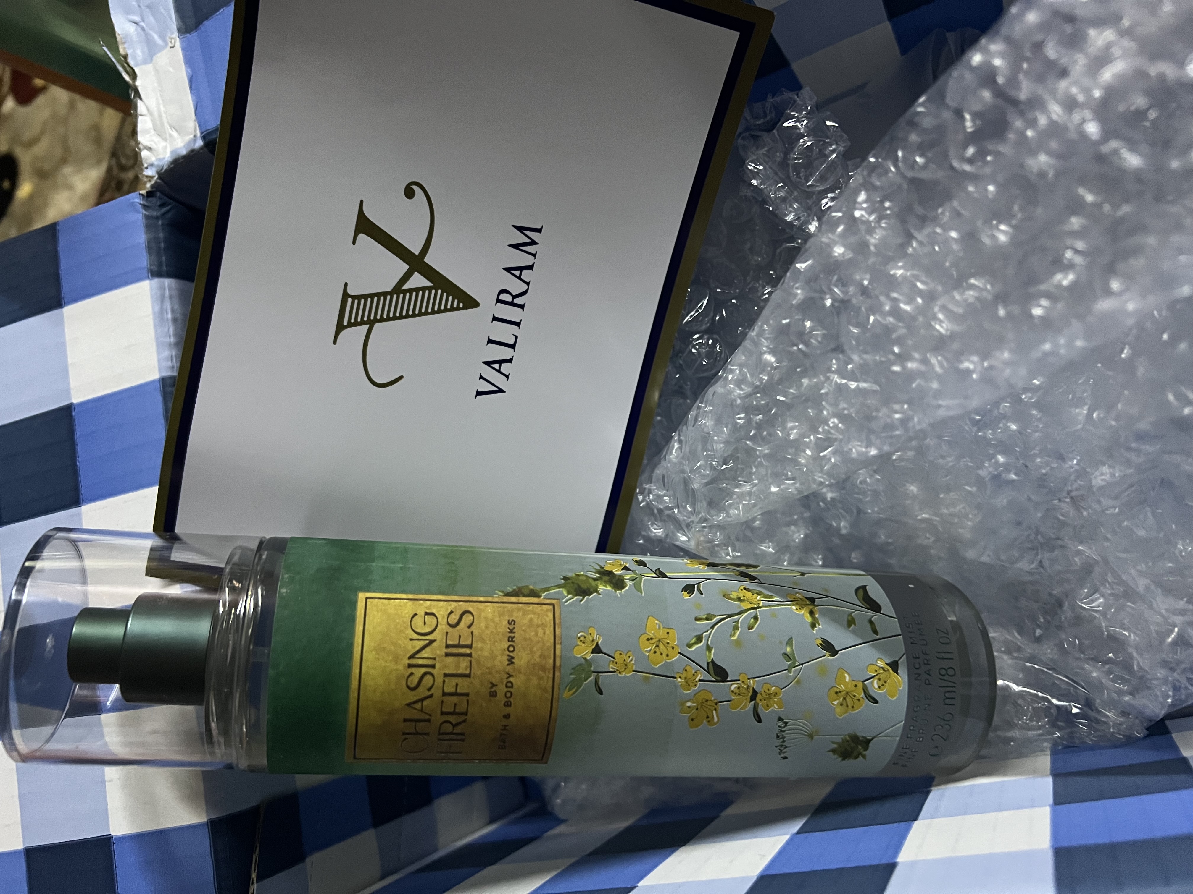 https://d3f8vdj1myj9bw.cloudfront.net/production/rating-and-review/bath_and_body_works/bbw-my/26689250/26689250/review-images/6fbad134-131c-4732-8d8a-2cbf90490c7e.jpeg