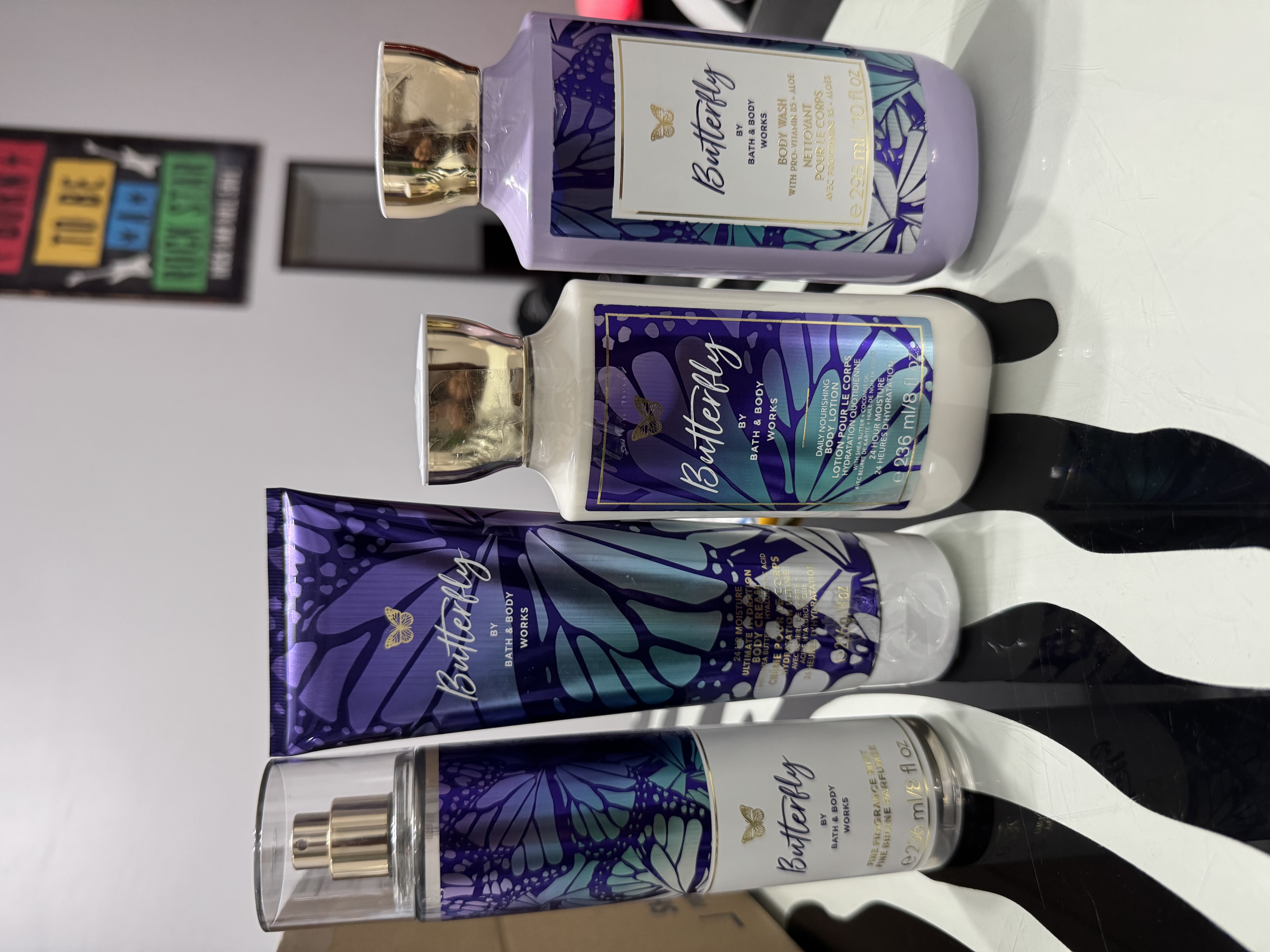 https://d3f8vdj1myj9bw.cloudfront.net/production/rating-and-review/bath_and_body_works/bbw-my/26772434/26772434/review-images/a333b8a8-de6f-467b-a0bc-a20deae8eff6.jpeg