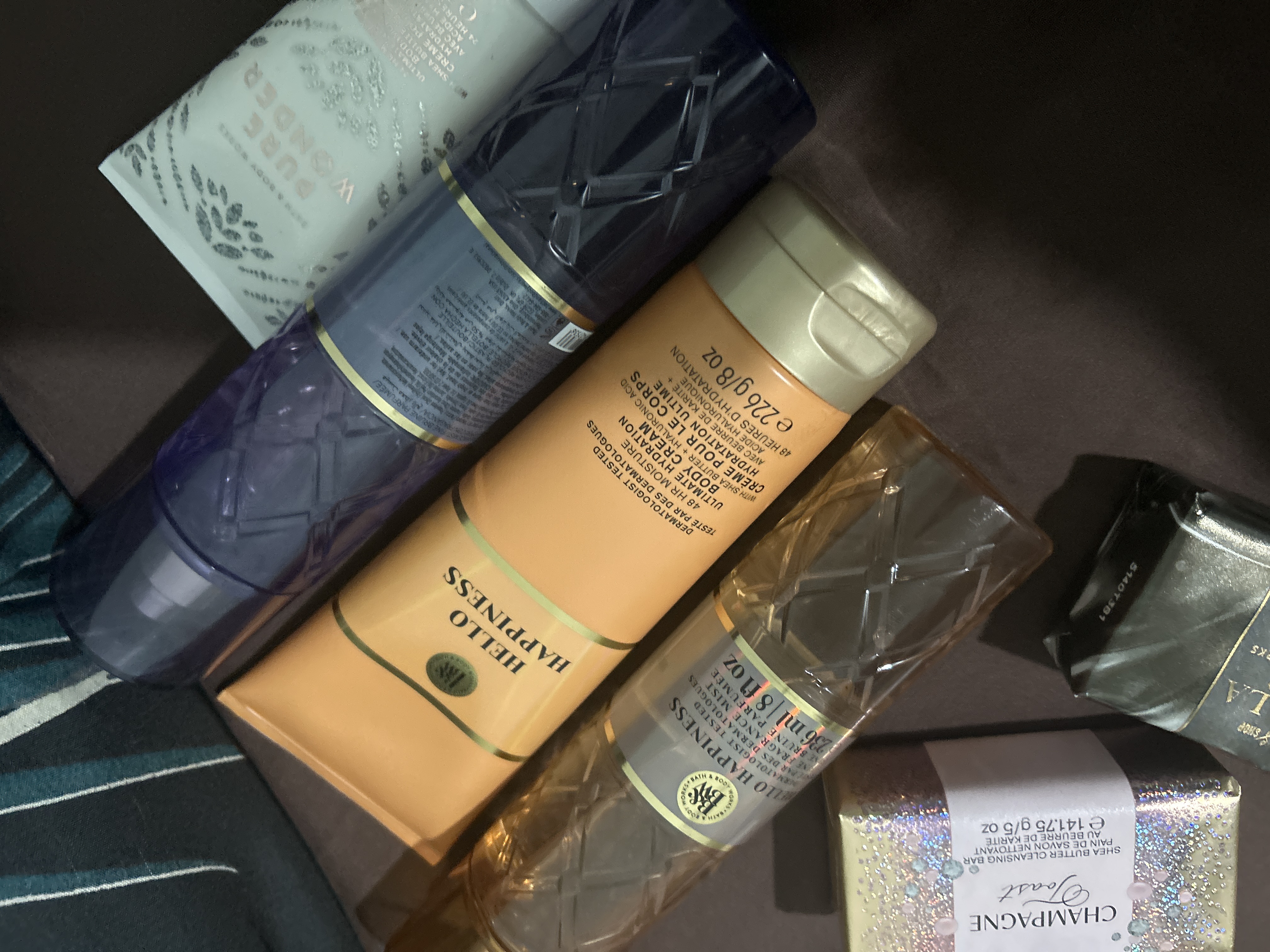 https://d3f8vdj1myj9bw.cloudfront.net/production/rating-and-review/bath_and_body_works/bbw-my/28023679/28023679/review-images/015d37ab-b9f9-4087-9f1c-15a464f2e483.jpeg