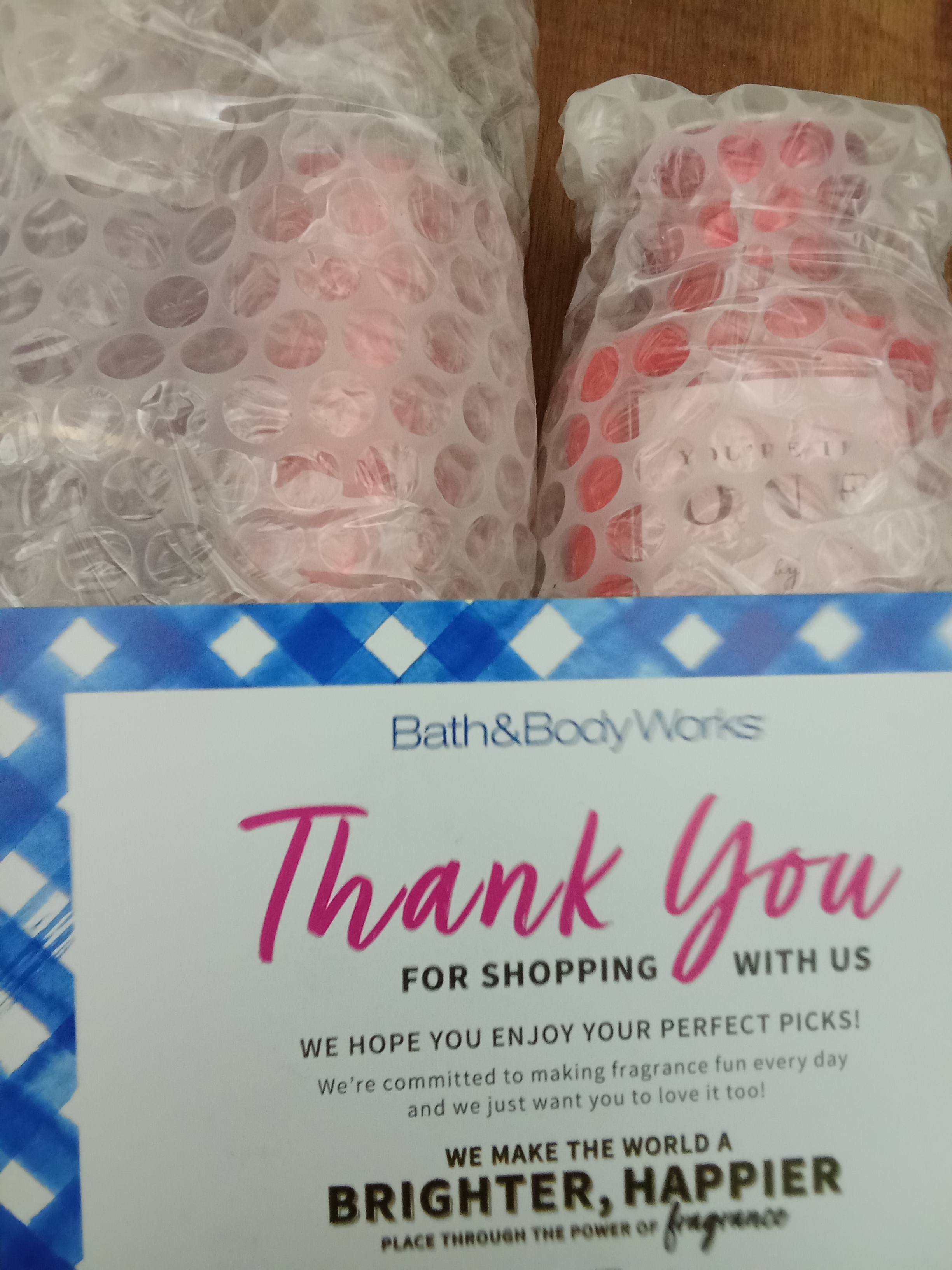 https://d3f8vdj1myj9bw.cloudfront.net/production/rating-and-review/bath_and_body_works/bbw-ph/28006545/28006545/review-images/e096287d-cd07-4a15-a226-2274d5dd4a26.jpeg