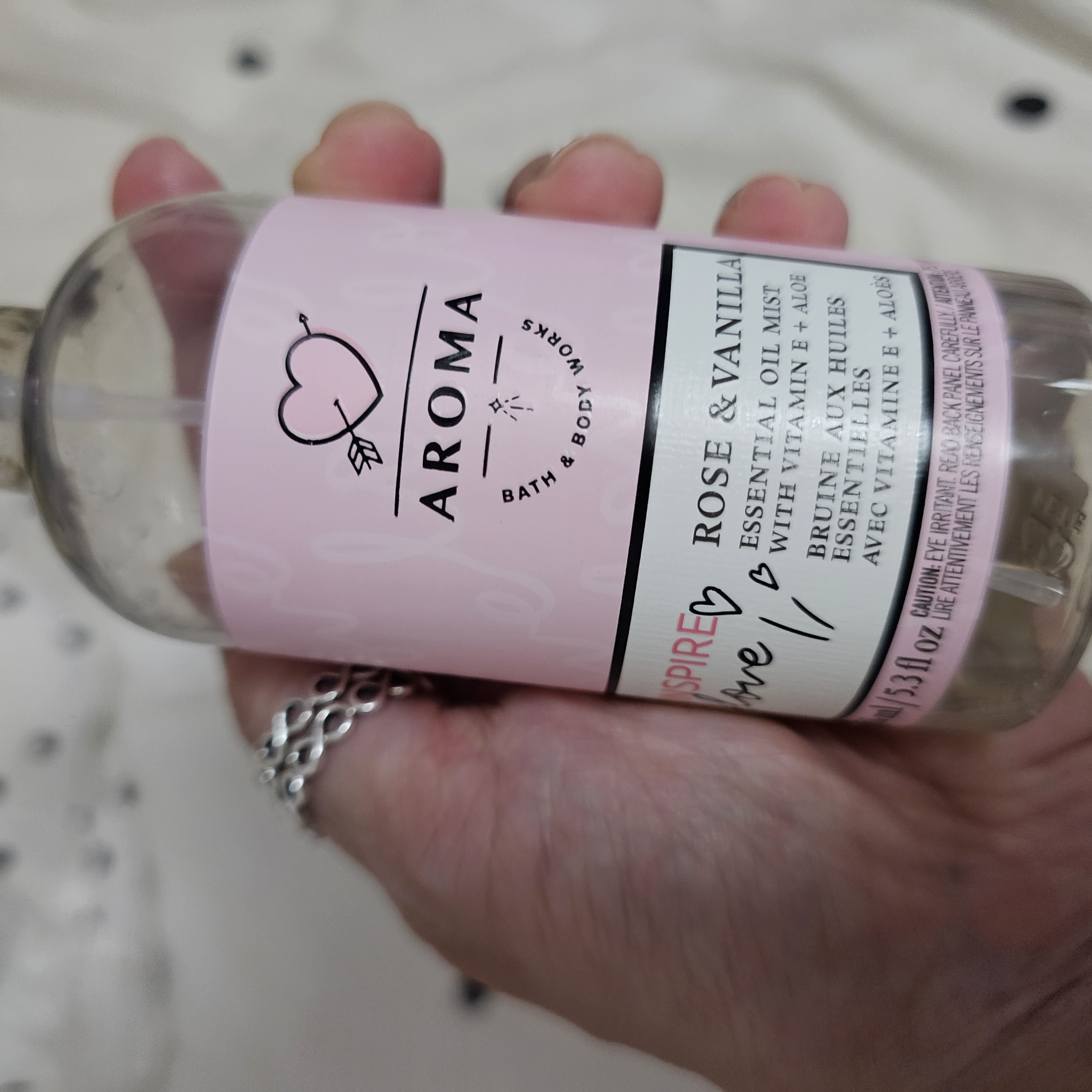 https://d3f8vdj1myj9bw.cloudfront.net/production/rating-and-review/bath_and_body_works/bbw-sg/28009478/28009478/review-images/42c3a8cc-dd50-4a41-a0f2-15c062aba225.jpeg