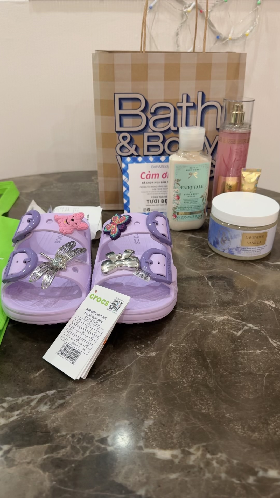 https://d3f8vdj1myj9bw.cloudfront.net/production/rating-and-review/bath_and_body_works/bbw-vi/28020368/28020368/review-images/2893bd6e-63cb-4107-b74e-365030827108.jpeg