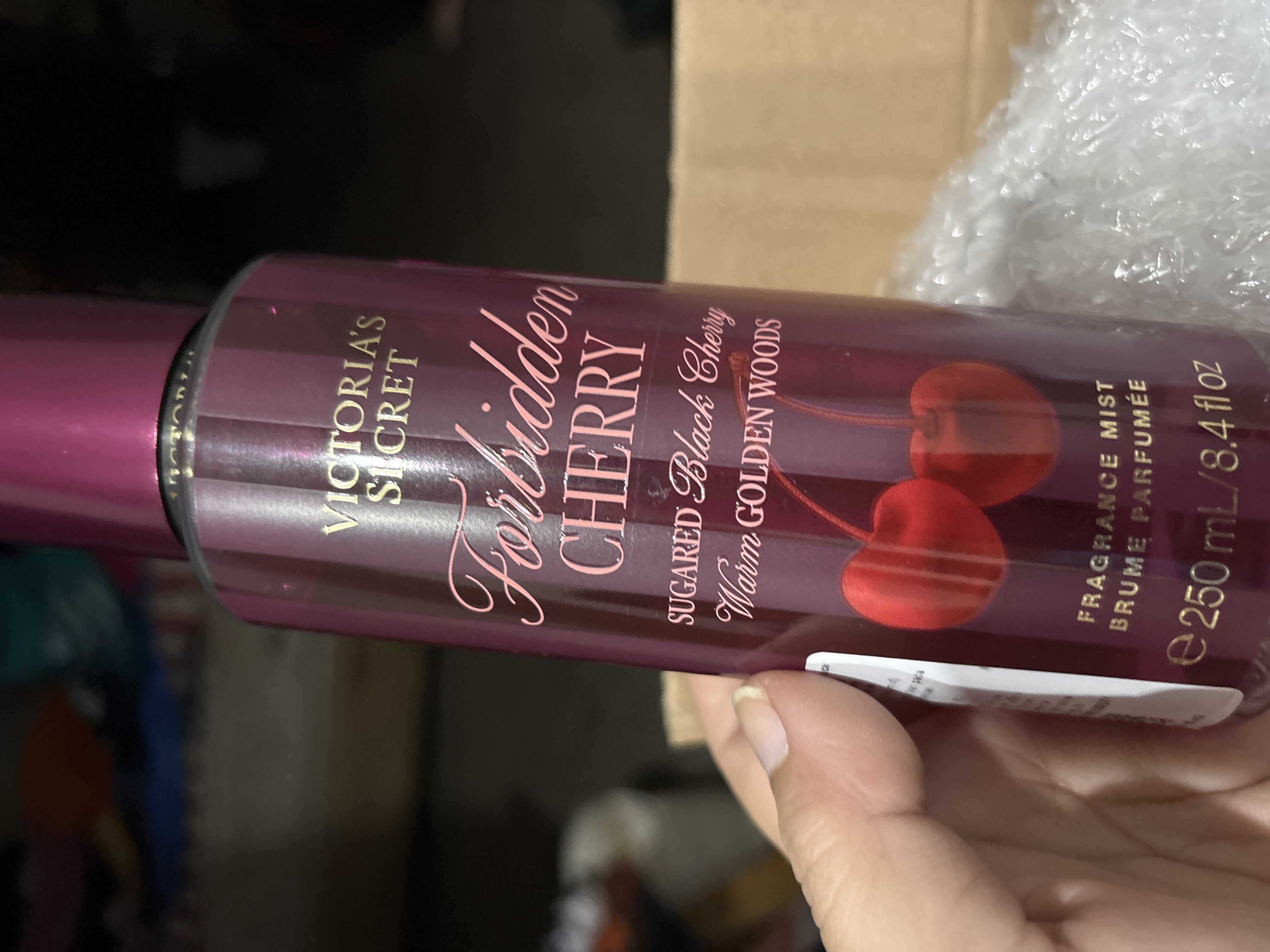 https://d3f8vdj1myj9bw.cloudfront.net/production/rating-and-review/victorias_secret/victoriasecret-ID/11272017/27121812/review-images/7f4f7e00-f607-445b-802c-241c2281fd92.jpeg
